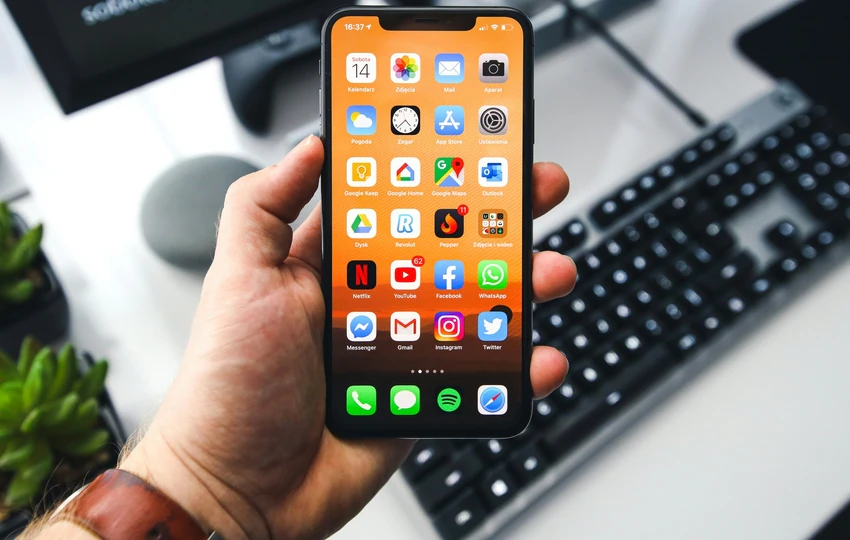 iPhone 16 Pro Dünyanın En İnce Çerçevelerine Sahip Olacak